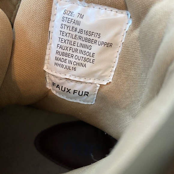 Snow Boot - Picture 5 of 5